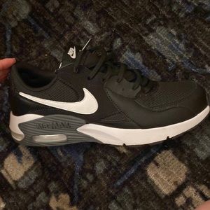 Brand new Nike Air Max Excee Shoes!